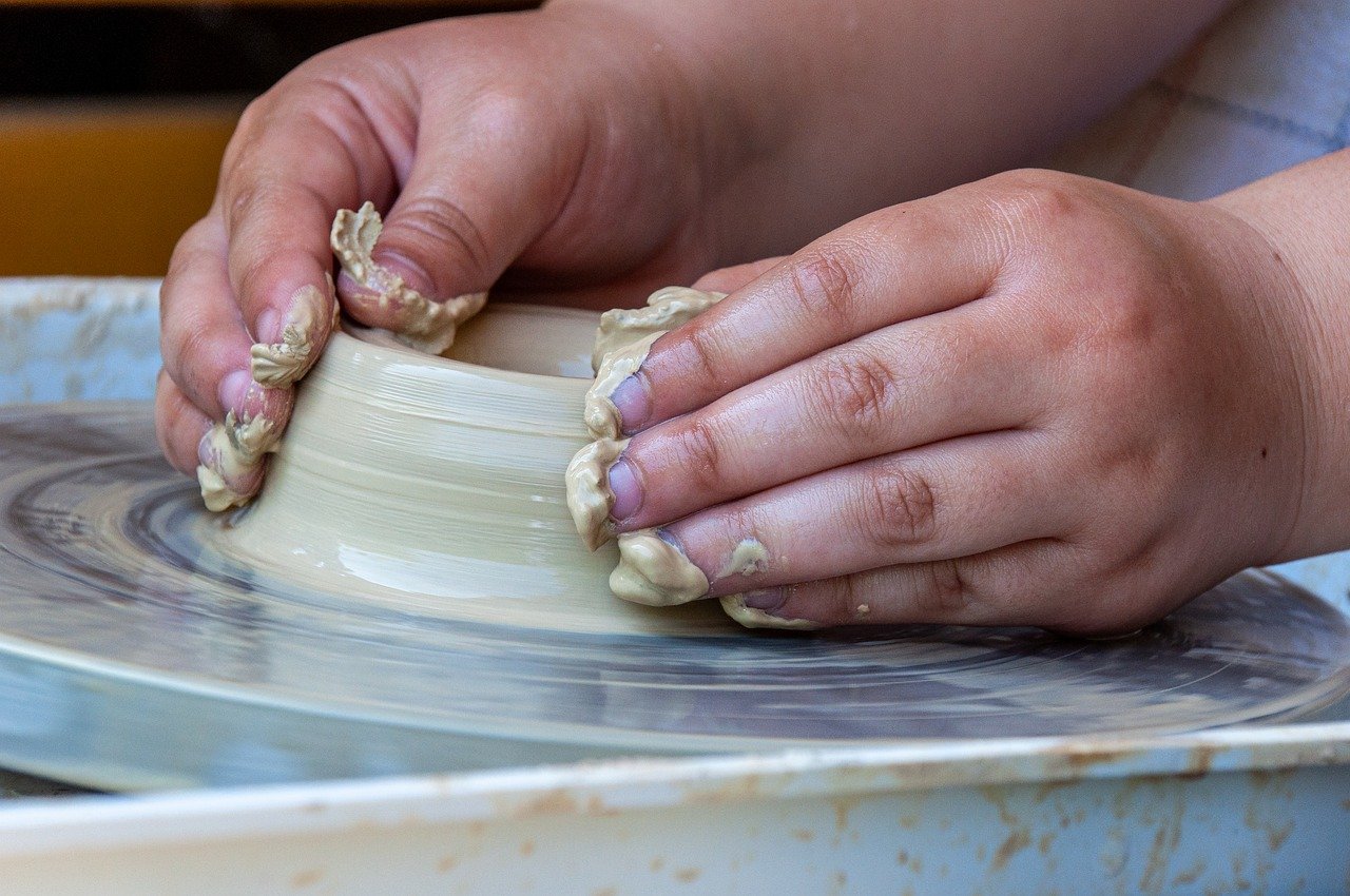 The Perfect Guide to Throwing Pottery at Home